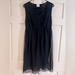 Mama-licious nursing dress